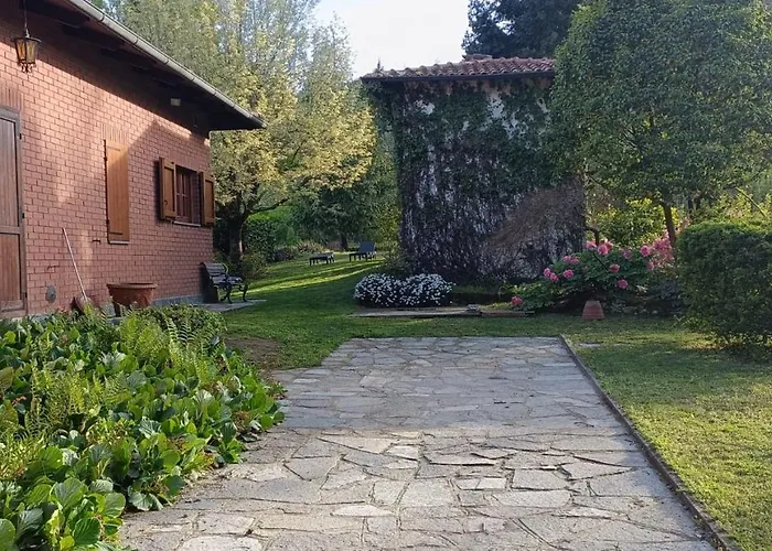 La Ginestra Tatil Evi Cavaglià